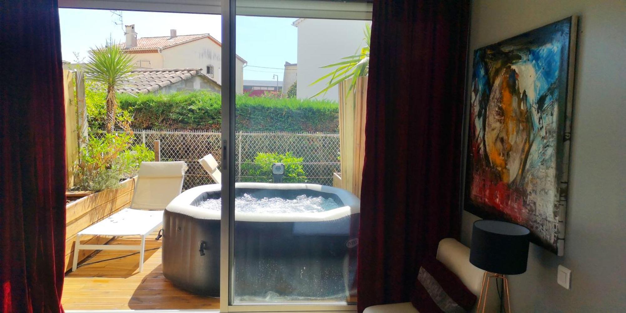 Hotel Sable Et Soleil - Port, Plage Et Jacuzzi Prive Fréjus Kamer foto