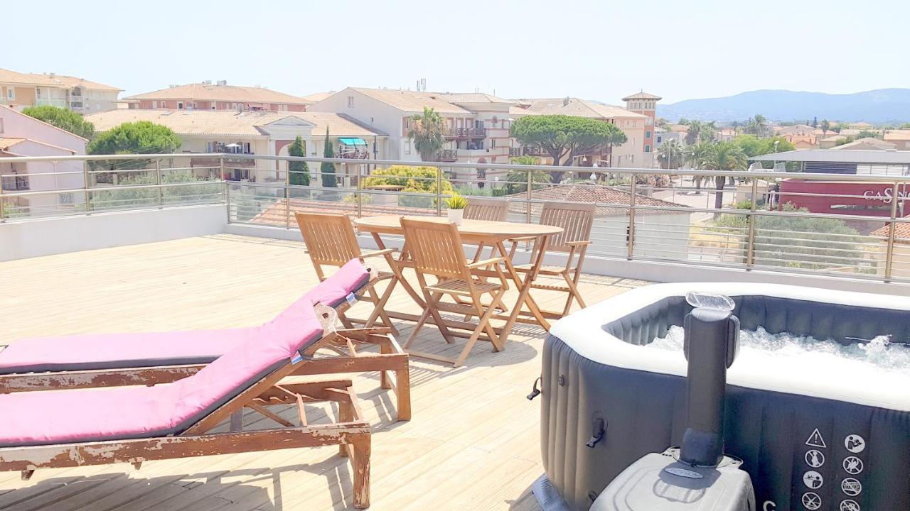 Hotel Sable Et Soleil - Port, Plage Et Jacuzzi Prive Fréjus Buitenkant foto